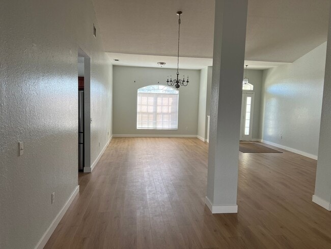 Foto del edificio - 529 Pintail Cir