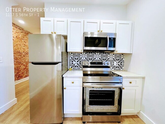 Building Photo - 1117 S 56th St