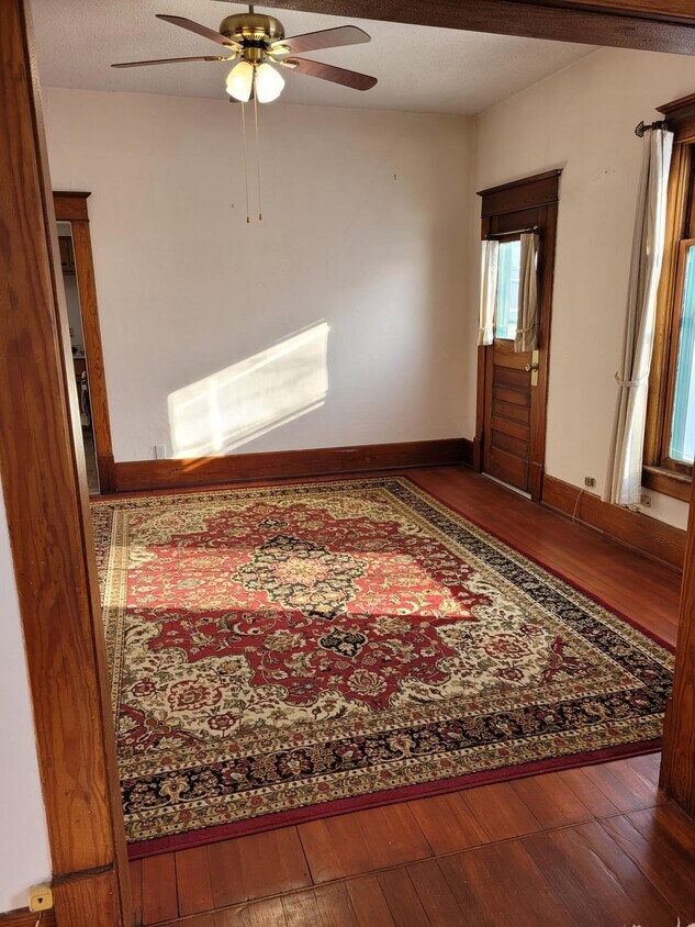 Building Photo - 374 N Woodward St