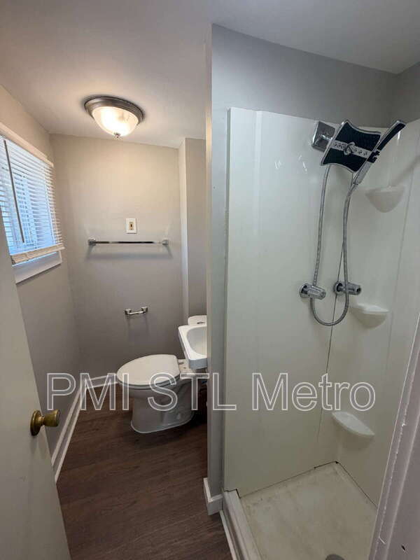 Foto del edificio - 5548 Jennings Station Rd