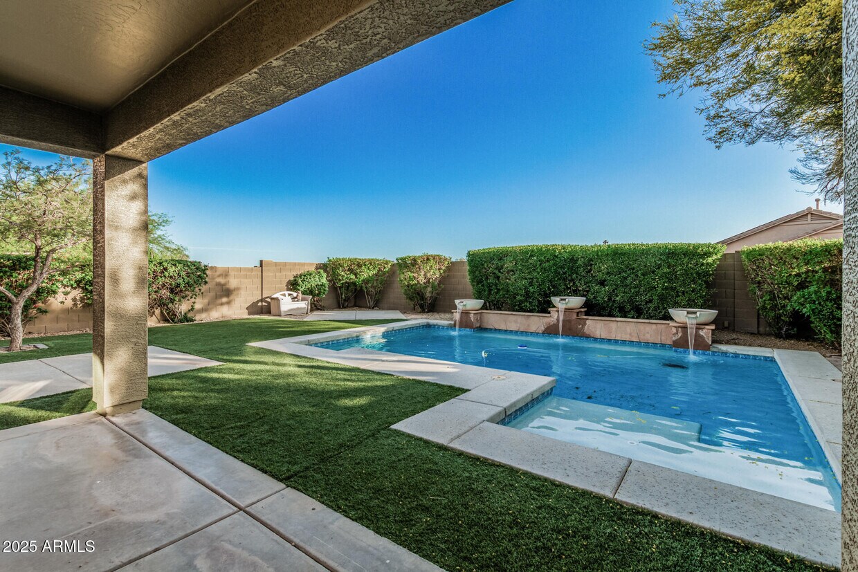 Foto principal - 3537 W Spirit Ln