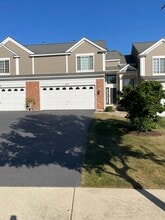 Building Photo - 357 Persimmon Ct