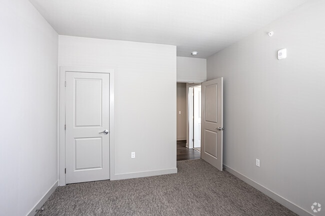 3BR, 2.5BA - 1361 SF - Trinity Woods