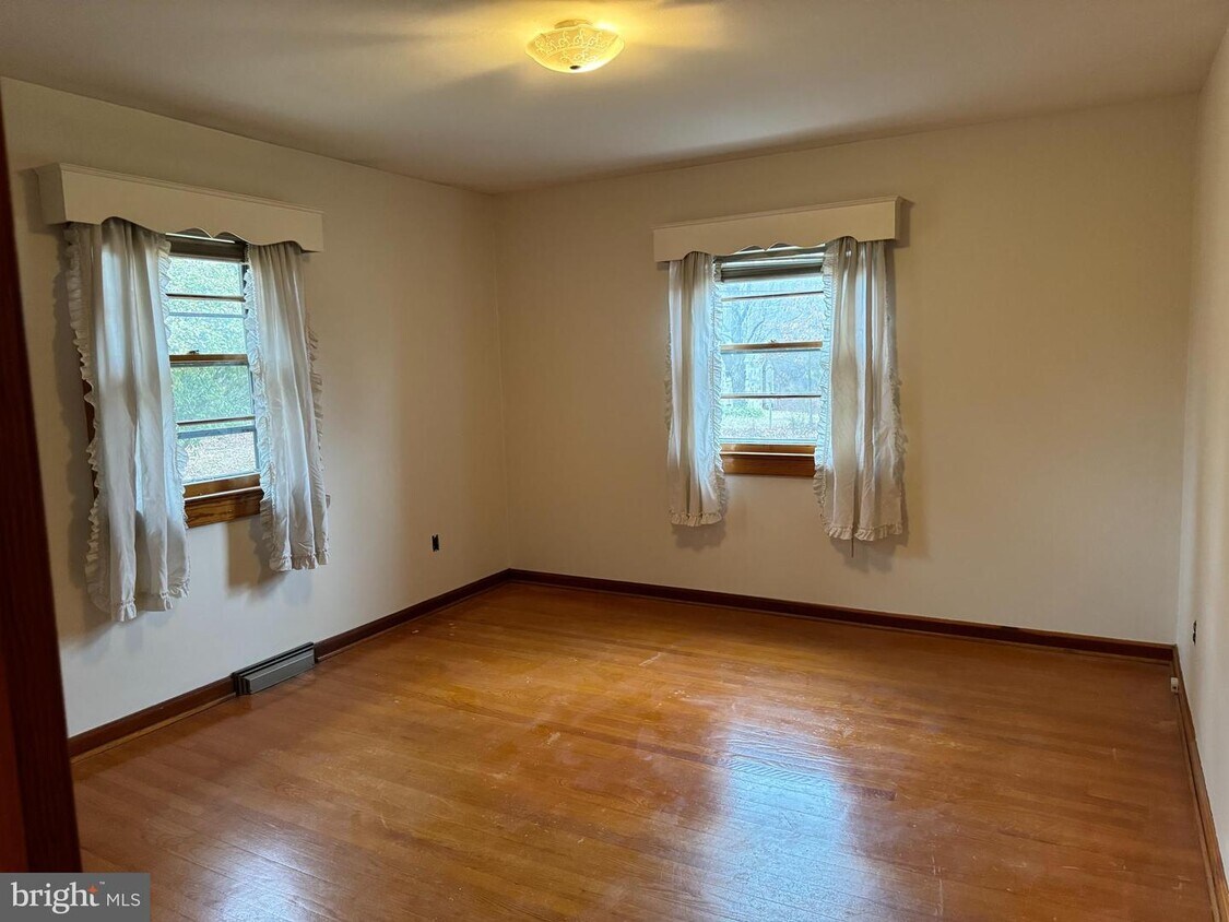 Foto principal - 581 Truslow Rd