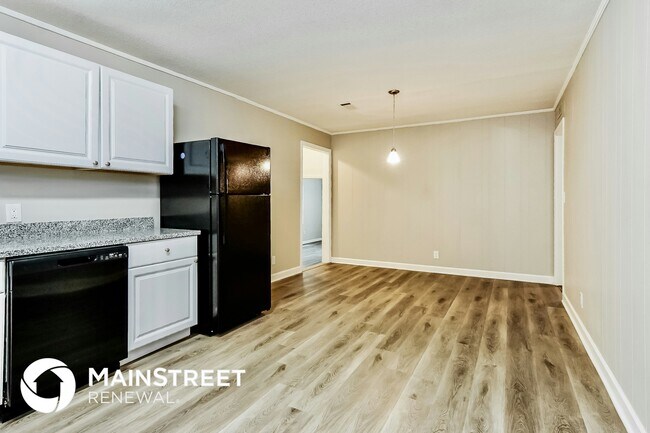 Foto del edificio - 690 Brooksdale Dr