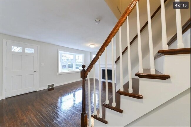 Building Photo - 12 Speight Arden