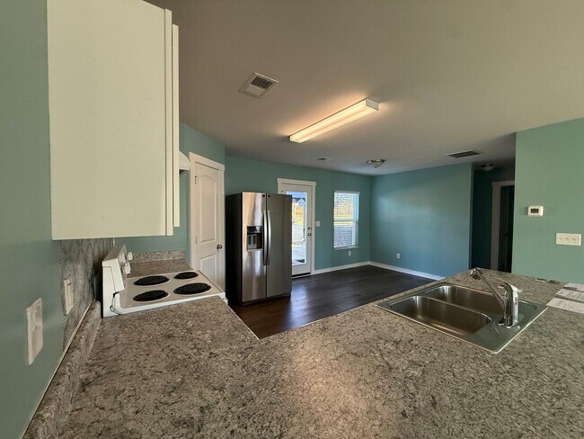 Foto del edificio - 4 Bedrooms, 3 Bathrooms - Home in West Rome!