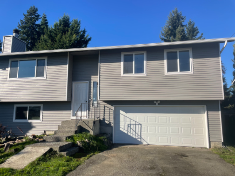Foto principal - 9414 51st Ave NE