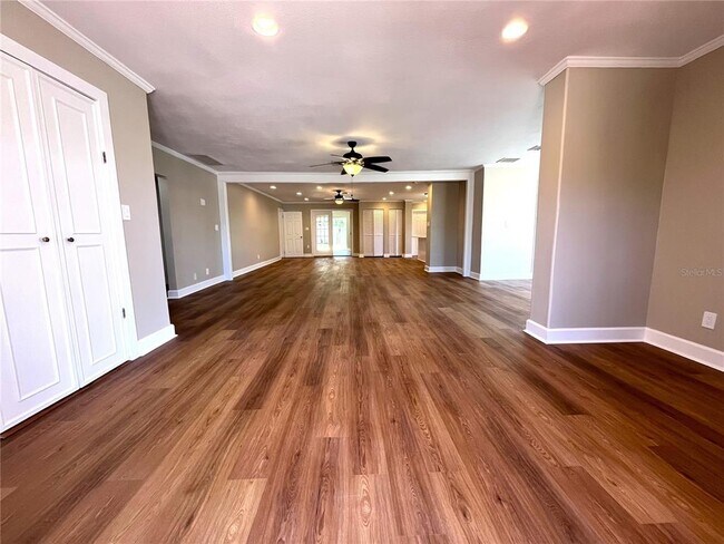 Foto del edificio - 3807 Belle Vista Dr E