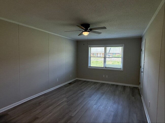 Foto del edificio - 1771 River Rd