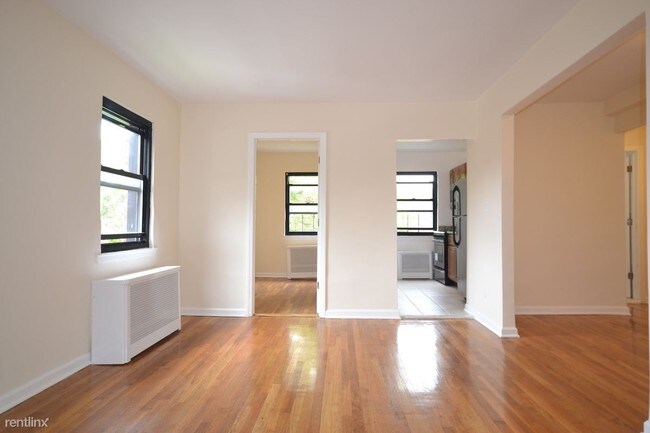 Foto del edificio - 15041 73rd Ave