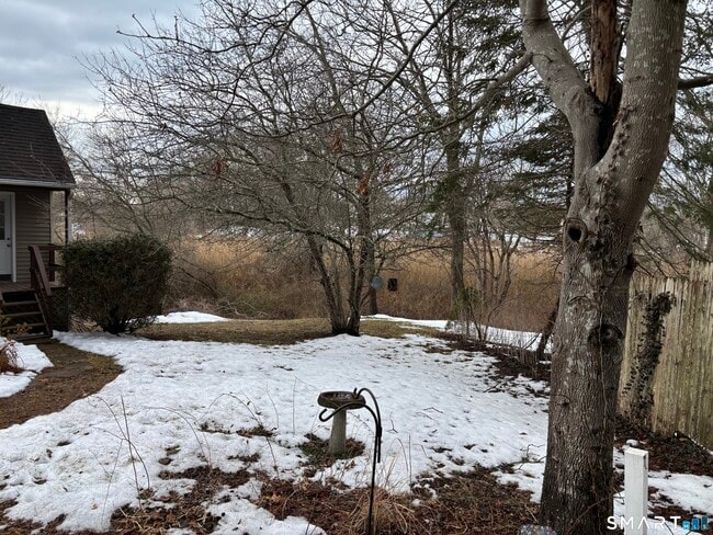 Foto del edificio - 72 Ingham Hill Rd