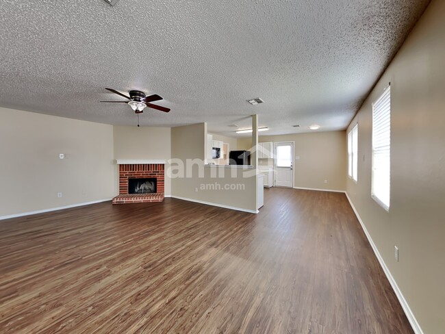 Foto del edificio - 5029 Prestwick Dr