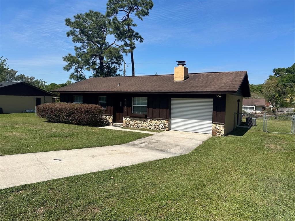 Foto principal - 5741 NE 4th Pl