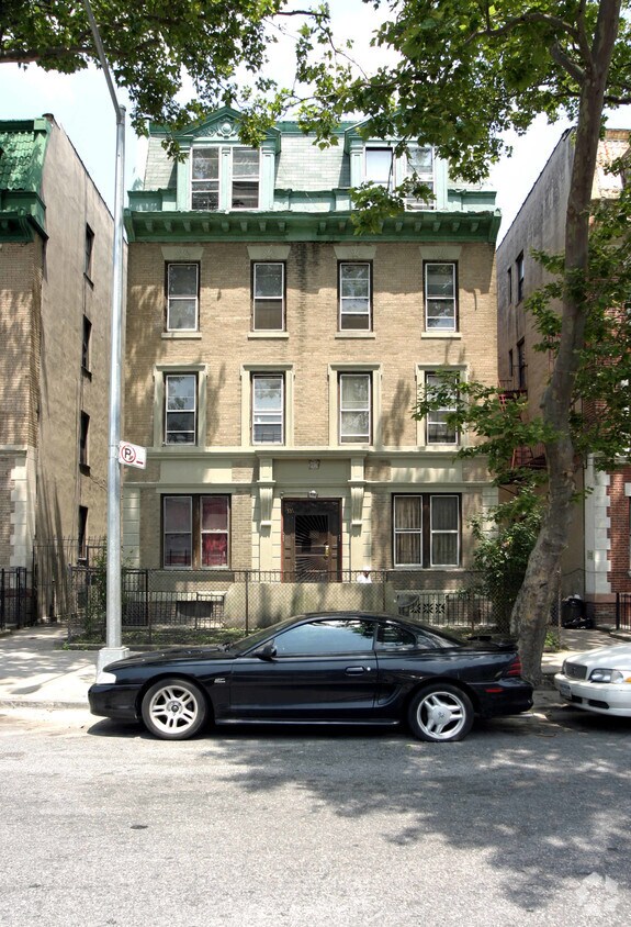 Primary Photo - 337 Lincoln Rd