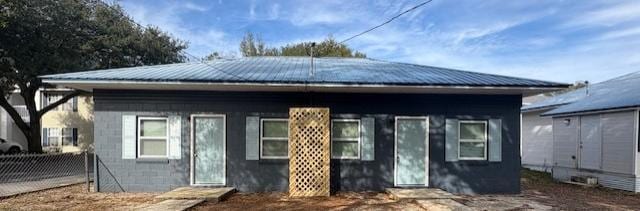 Building Photo - 100 Kazmira Ct