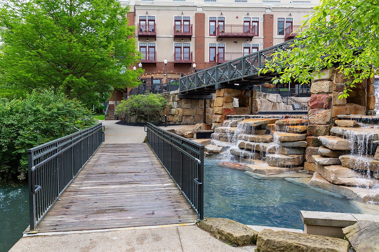 Foto principal - Crescent Woods