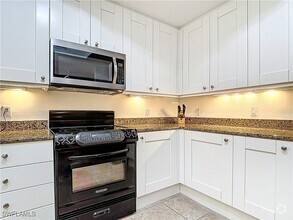 Building Photo - 1025 Sandpiper St