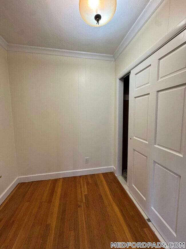 Foto del edificio - 881 Fellsway