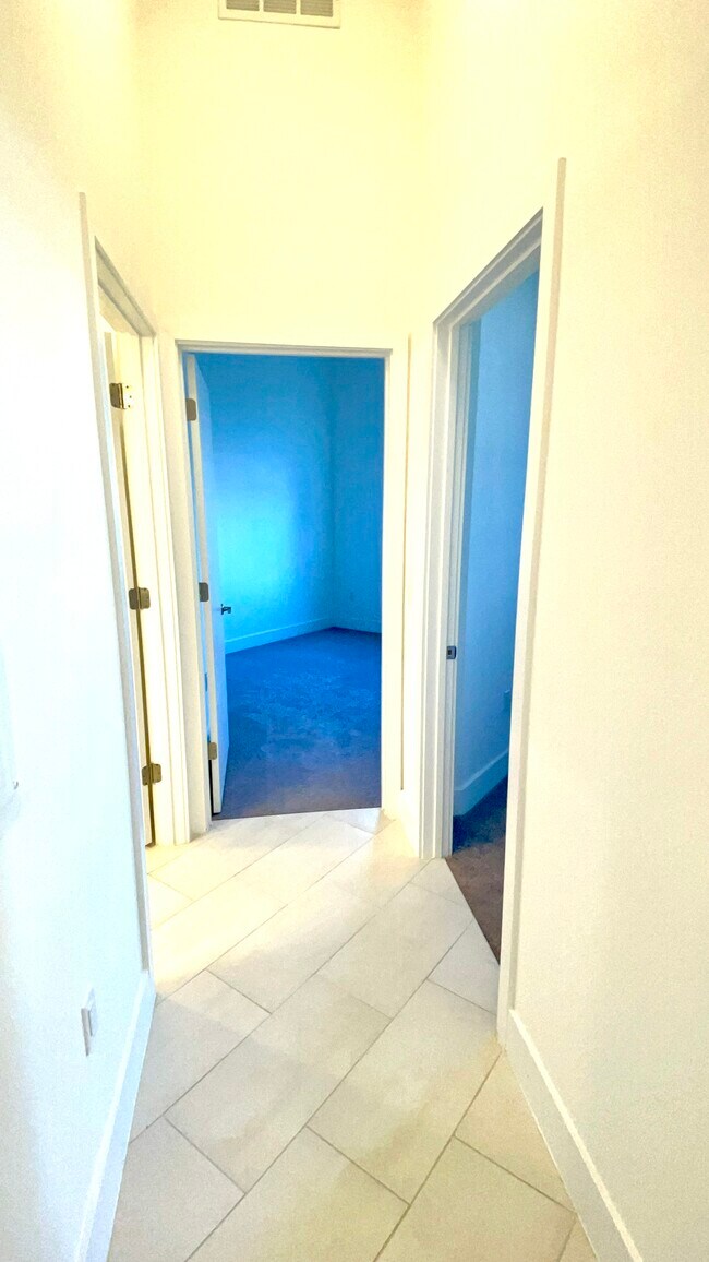 Foto del edificio - 10500 NW 78th St