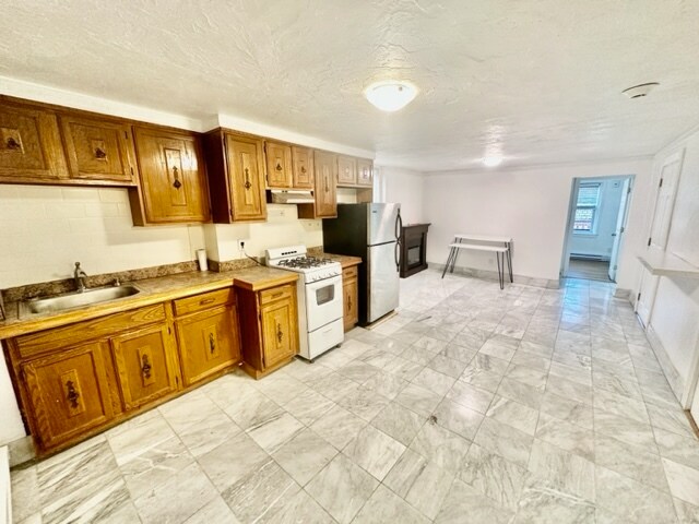 Primary Photo - 288 Hanover St