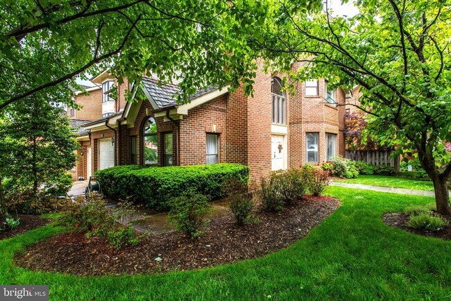 Foto del edificio - 1459 Hampton Hill Cir