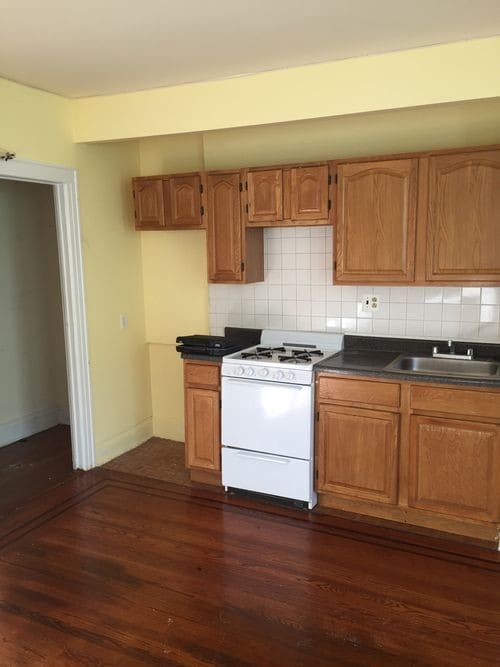 10233 91st Ave Unit 1, Richmond Hill, NY 11418 Room for Rent in Richmond Hill, NY