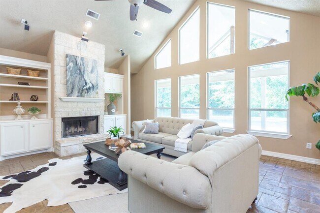 Foto del edificio - 427 Trace Way Dr