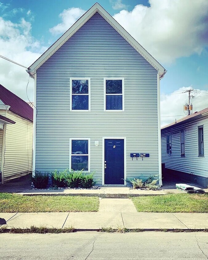 2-Bedroom Townhome Minutes from Downtown N... - 2-Bedroom Townhome Minutes from Downtown N...