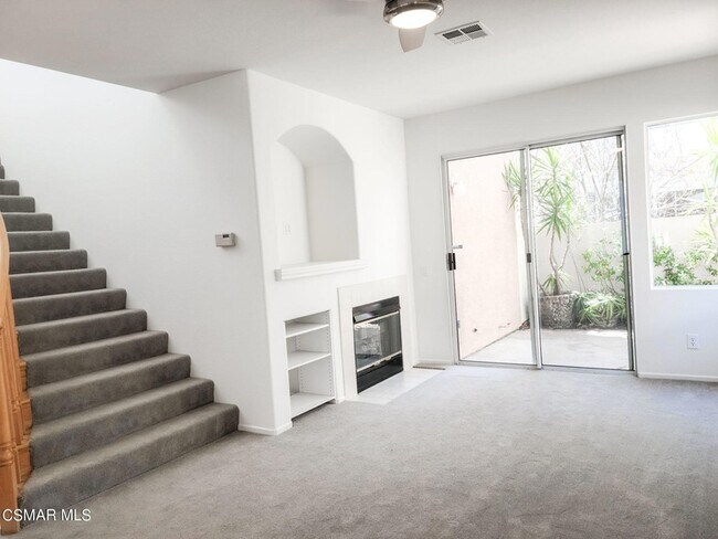 Building Photo - 5609 Sienna Way