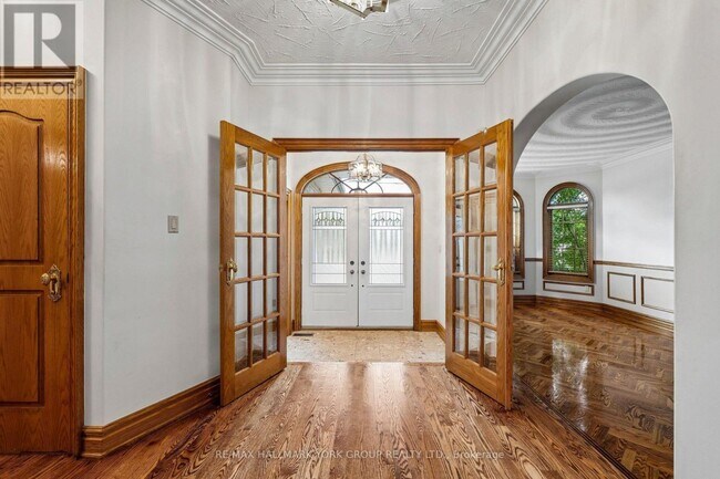 Photo du bâtiment - 185 Goulding Ave