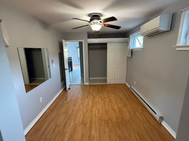 Foto del edificio - 1638 Bay Ridge Rd