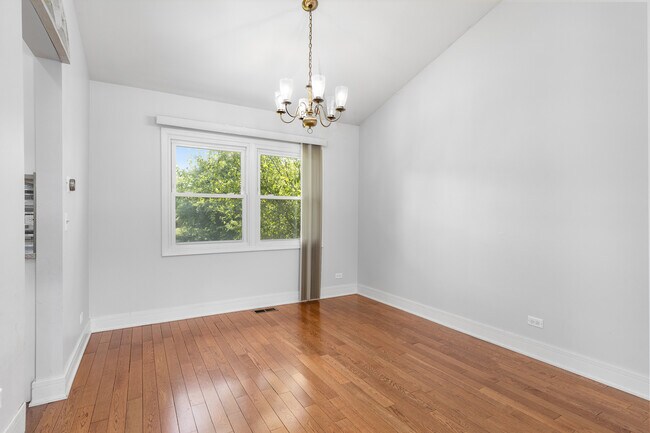 Foto del edificio - 213 Vintage Ln