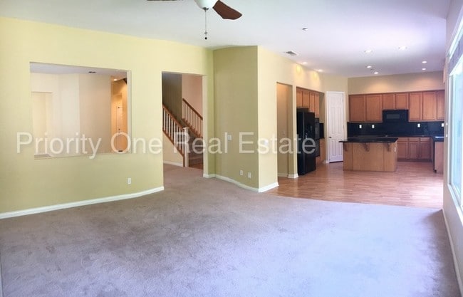 Building Photo - Large Luxury Home in 4S Ranch Available NOW!