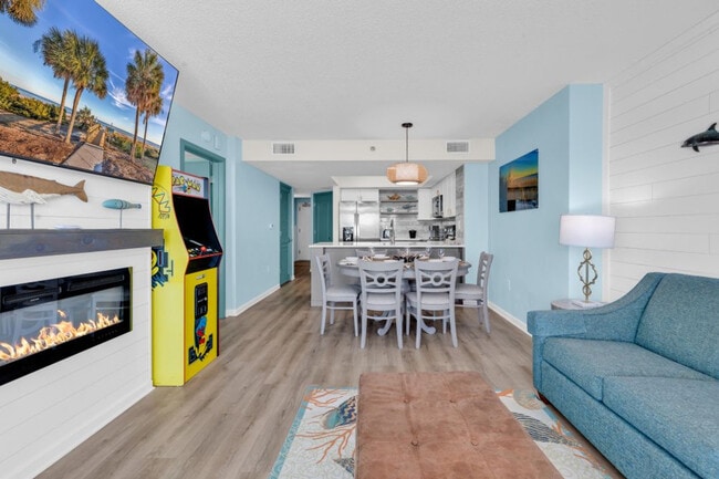 Building Photo - 2506 N Ocean Blvd