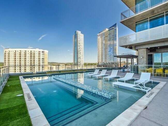 Foto del edificio - 222 West Ave
