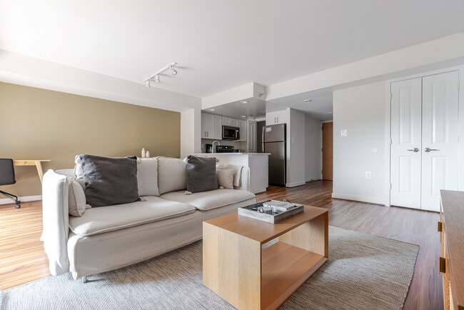 Building Photo - 2500 Clarendon Blvd