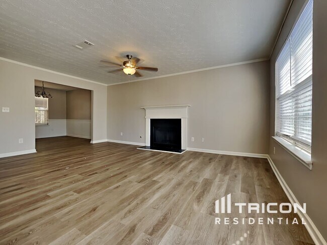 Building Photo - 3103 Far Emerald land