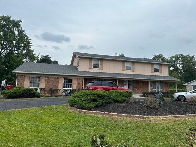 Building Photo - 28375 Brooks Ln
