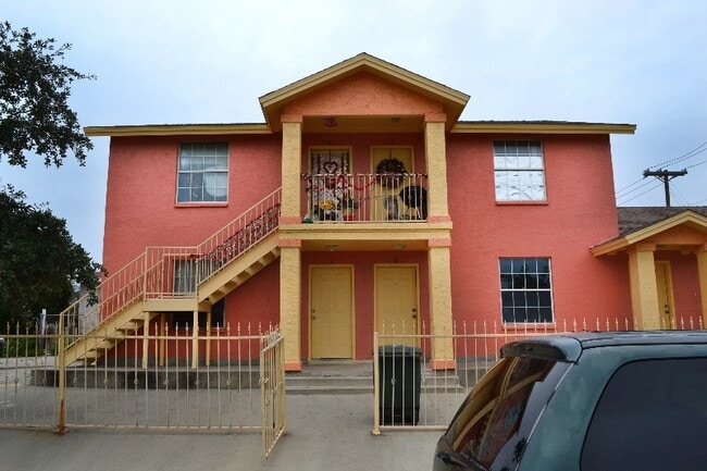 Building Photo - 3414 Weeping Willow St Building Photo - 3414 Weeping Willow St