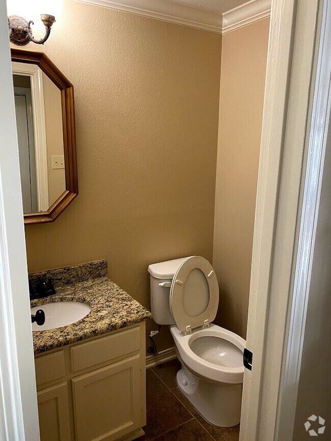 Woodstone Apartments under 500 Shreveport, LA 4 Rentals