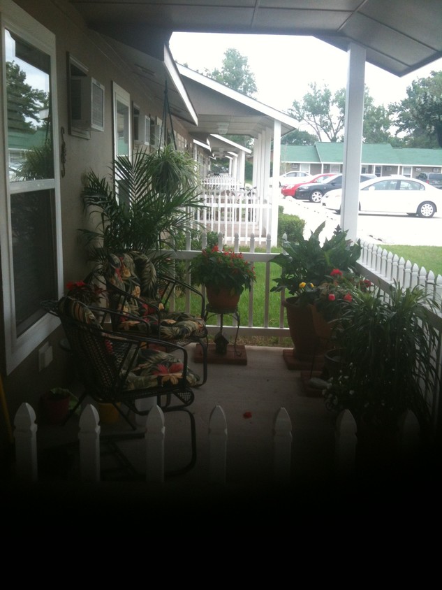 Foto principal - 2040 E Memorial Rd