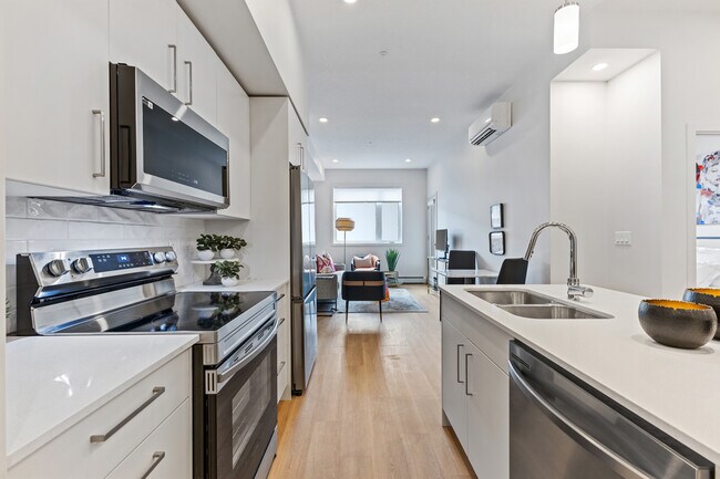 Photo du bâtiment - Springbank Hill Estates