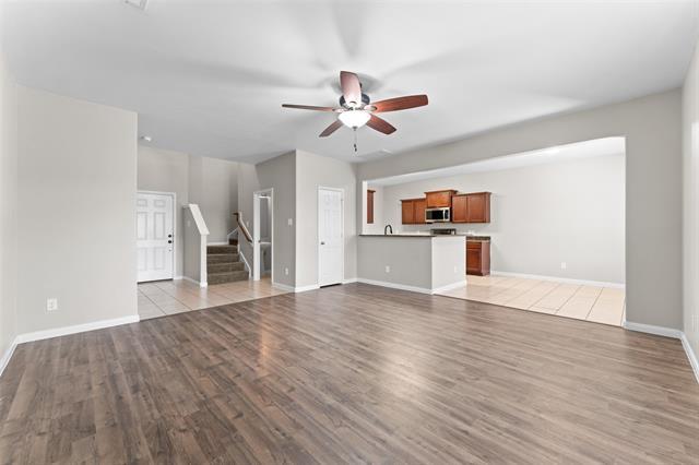 Building Photo - 504 Riverbed Dr