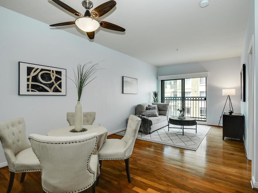 Foto principal - 450 J St