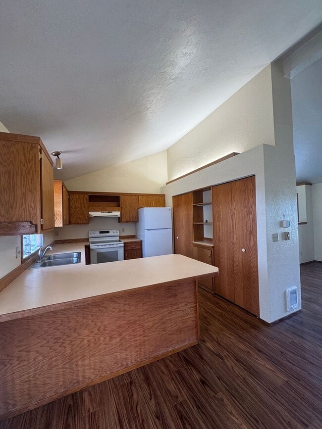 Building Photo - Non-Refundable & Security Deposit Total: $2150.00