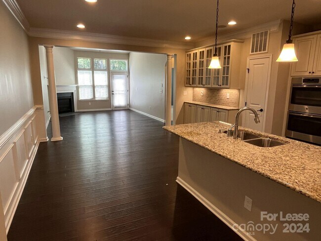 Foto del edificio - 11075 J. C. Murray Dr NW