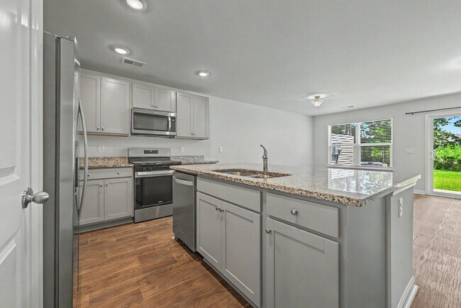 Foto del edificio - 152 Haventree Ct