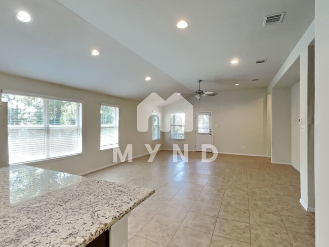Building Photo - 20216 Boggy Ford Rd