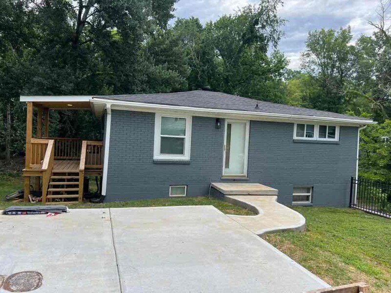 Foto principal - 21 Proctor Dr